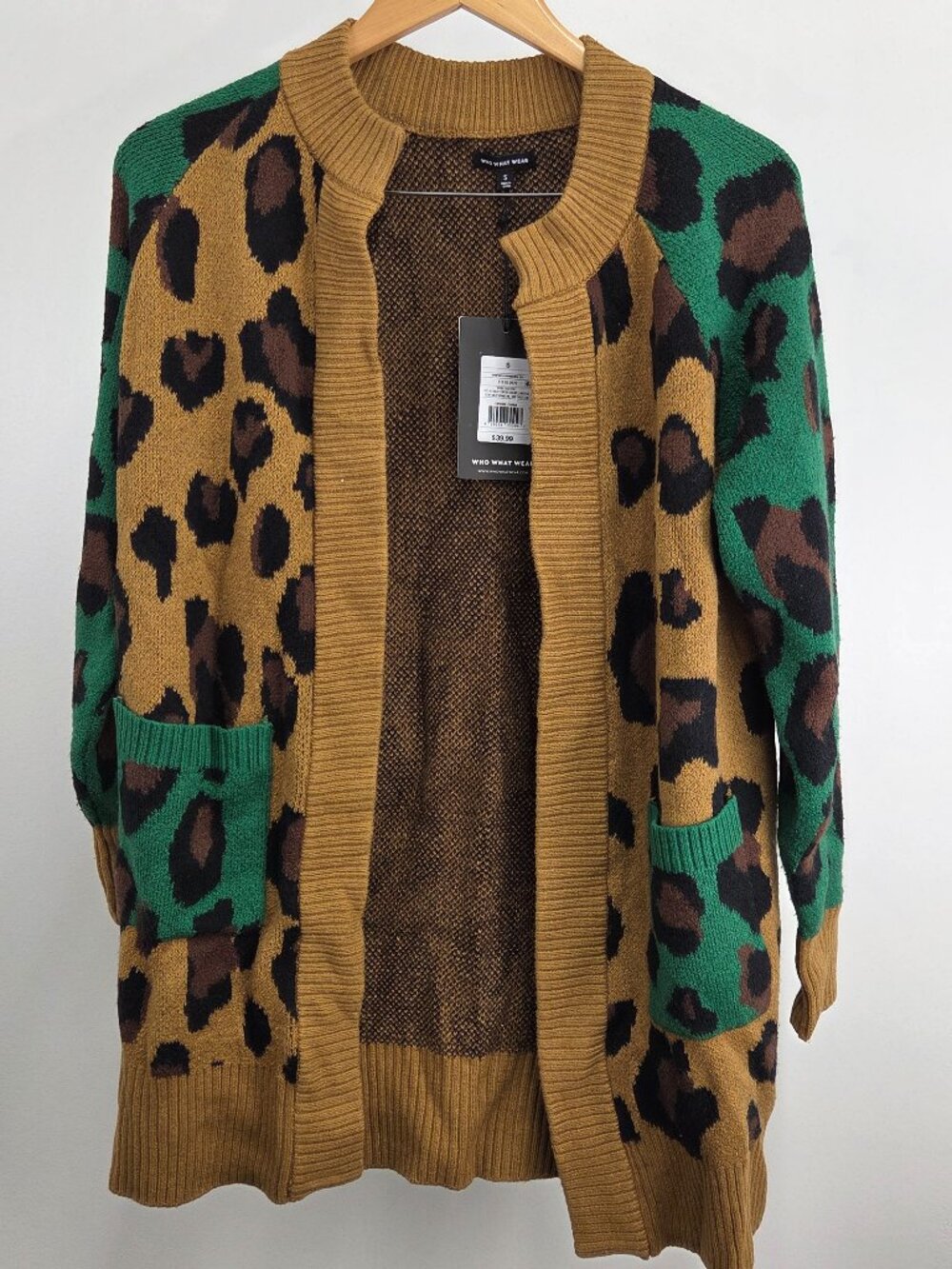 Who What Wear Leopard Print Cardigan Women’s Small Graphic Knit Cozy Sweater
